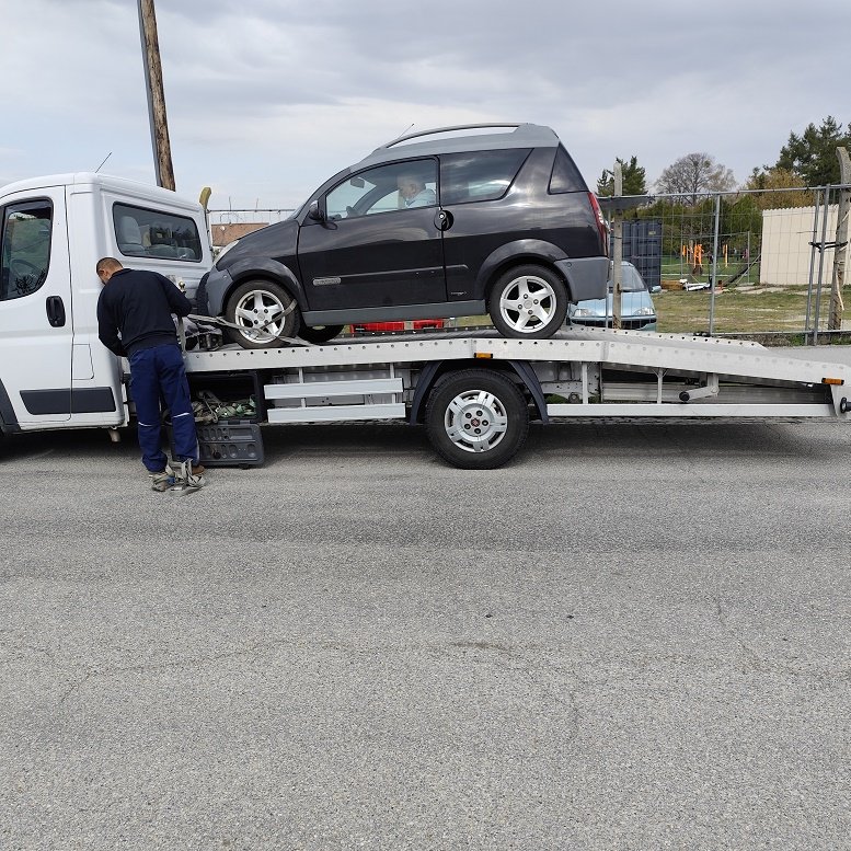 MopedAuto mit Motorschaden verkaufen